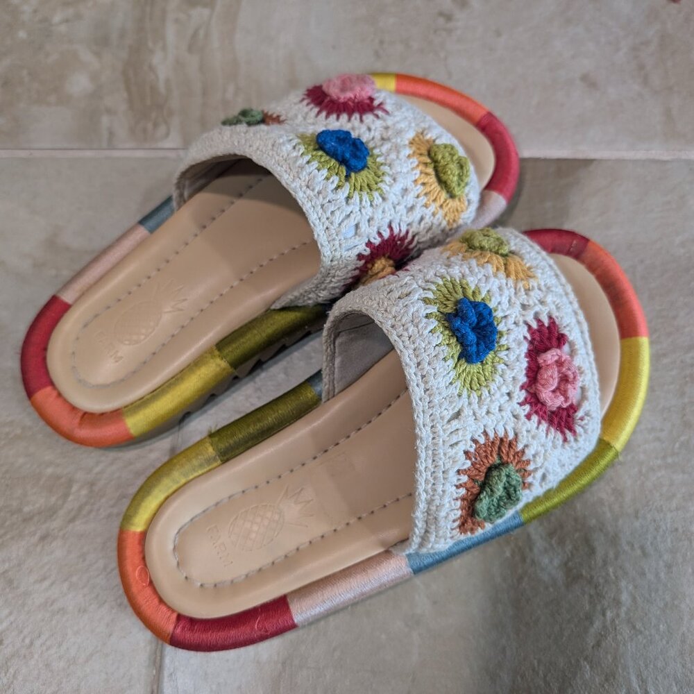 FARM RIO Crochet Sandals Size Multicolor Tropical Women's 8 Wide Slides